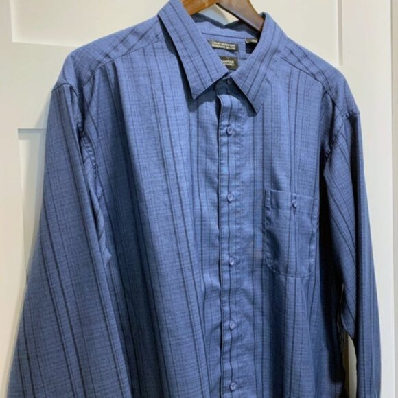 Men's Haggar Luxury Microfiber Blue Plaid Shirt - Size XL - Picture 2 of 8